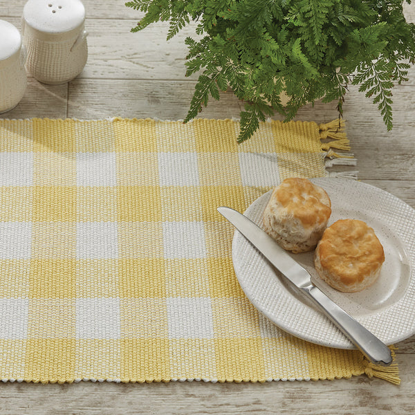Wicklow Table Runner Yarn 36" L - Yellow