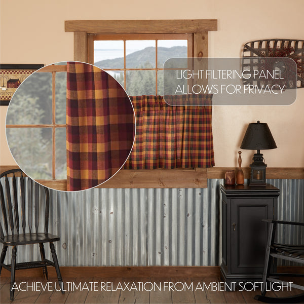 Heritage Farms Primitive Check Tier Set of 2 L24xW36