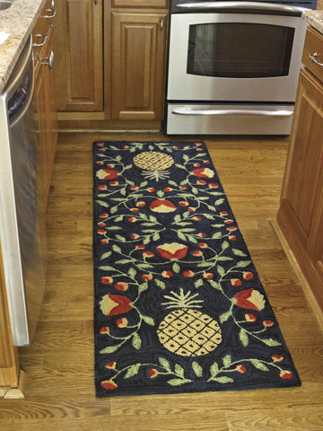 Pineapple Hooked Rug Runner