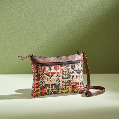 LOLA CROSSBODY