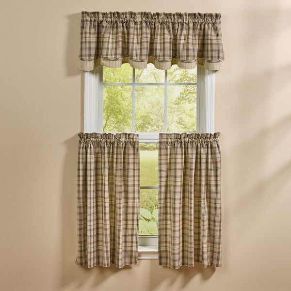Plains Plaid Tiers 36" L