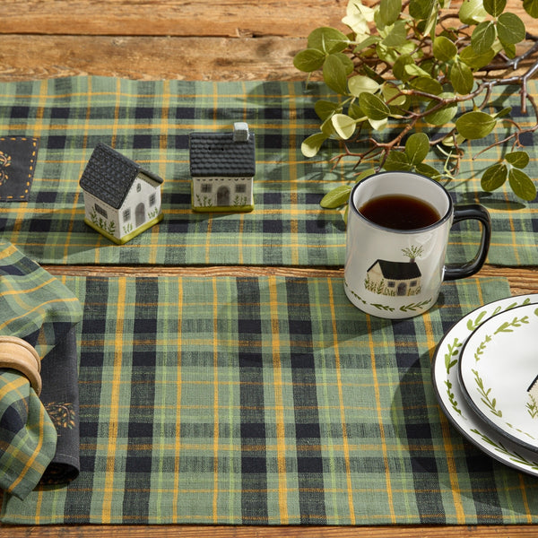 Dress up your table with the Willow Lane Plaid Placemat Set of 4. Classic green, gold, and black plaid adds rustic farmhouse style to everyday dining.
