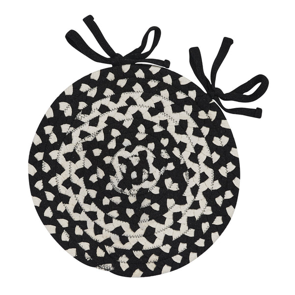 Blacksburg Braided Chairpad  Colors:  Black & Ivory White