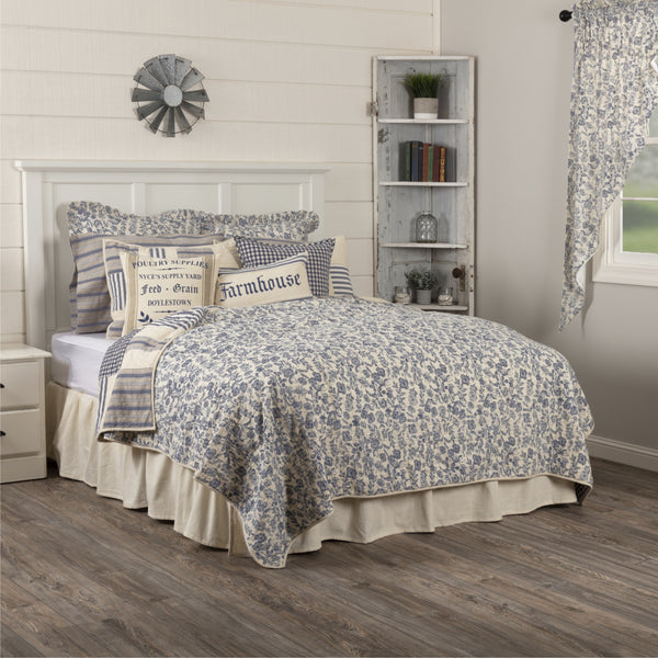 Doylestown King Quilt 95Lx105W