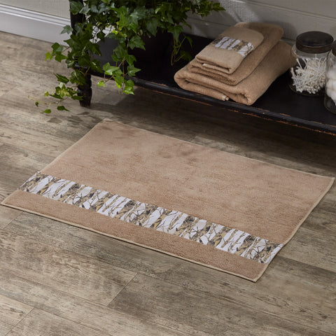 Add beautiful outdoorsy style to your bathroom with the Birch Forest Bath Mat! The warm tones will complement country decor perfectly! Coordinate with the complementary Birch Forest fingertip towels, hand towels, and bath towels for a complete look!
