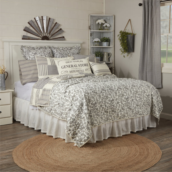 Gray Gables Queen Quilt 90Lx90W