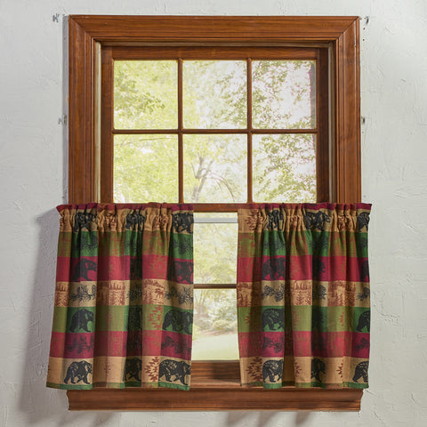 Pinecones And Trees Jacquard Tiers 24" L