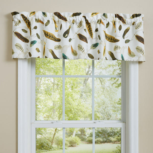 Add a gorgeous accent to your country kitchen with the Pheasant Run Valance! Featuring colorful phesant feathers and shadows in the background, this valance is sure to add a unique and stylish touch to your decor!