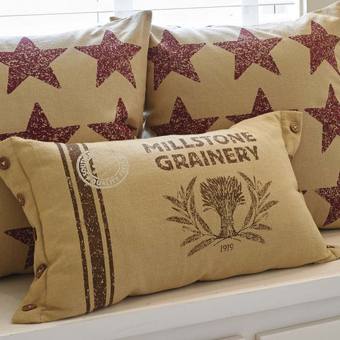 <p>Millstone Grainery Pillow</p> <ul> <li><span data-mce-fragment="1">Colors: Sand &amp; Walnut</span></li> </ul>