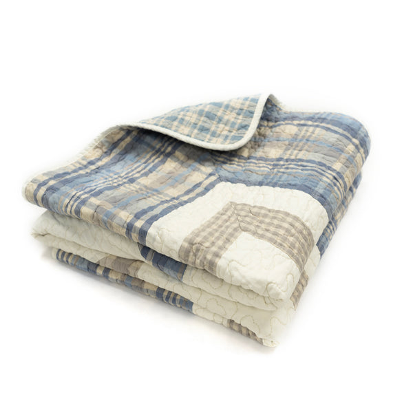 Coastal Star Quilted Throw Blanket | Coastal Country Decor