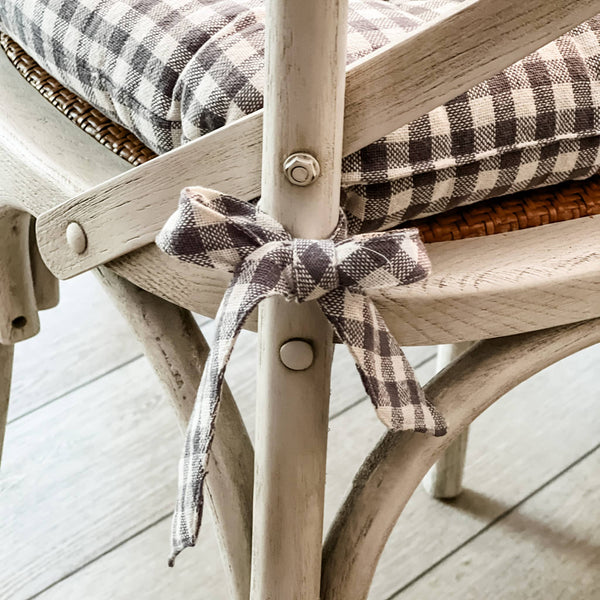 Gray Gables Check Chair Pad 16Lx16W