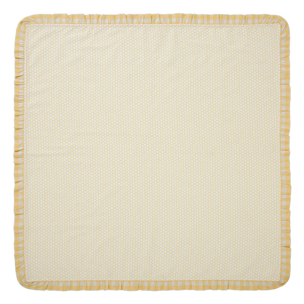 Honeycomb Ruffled Table Topper 40x40