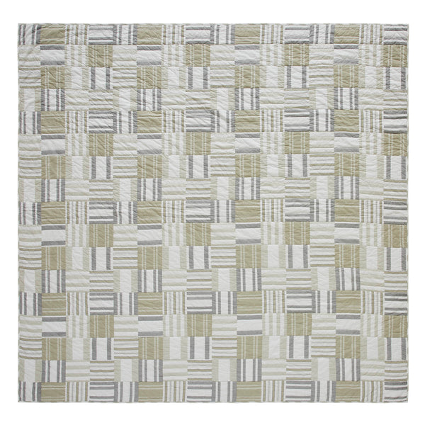 Finders Keepers King Quilt 106Wx97L