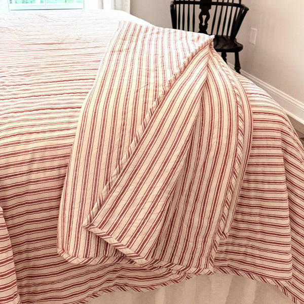 Timeless Ticking Red Queen Quilt 90Lx90W