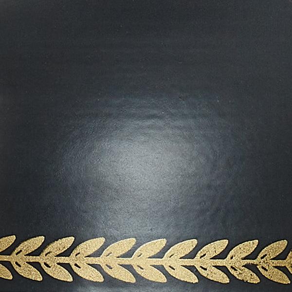 Black Tole Accent Lamp With Shade