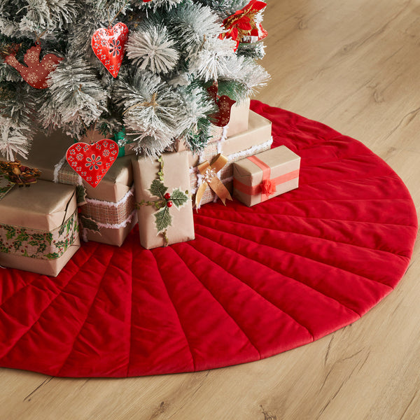 Quilted Red Velvet Tree Skirt with White Bow Ties 48
