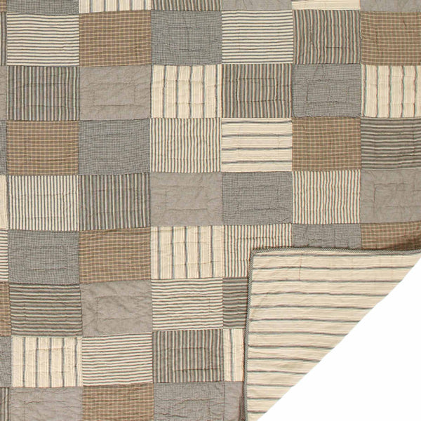 Sawyer Mill Charcoal California King Quilt Set; 1-Quilt 130Wx115L w/2 Shams 21x37 5pc Bundle (Quilt-Shams, Pillow Cases)