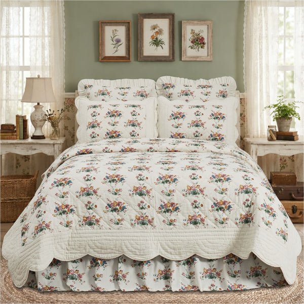 Rosehill Cottage Floral Scalloped Cotton Queen Quilt - 90x90 Dusty Rose & Natural Vintage Botanical Bedding