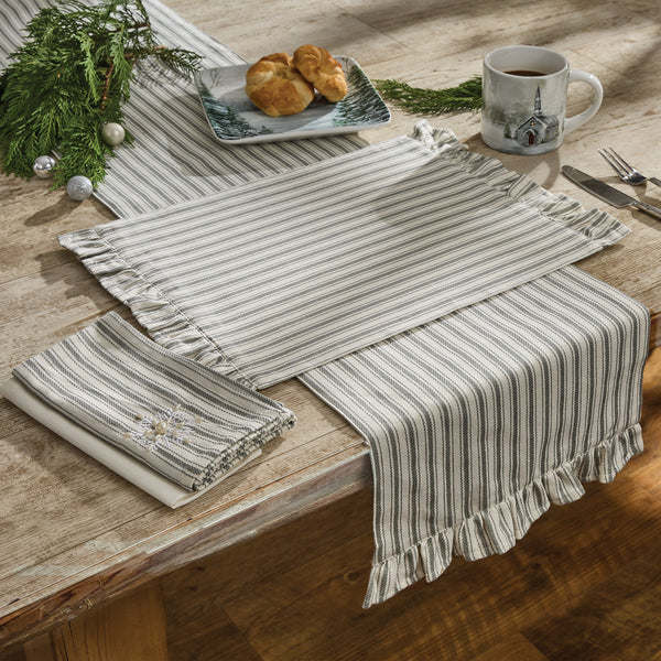 Snowfrost Placemat with Ruffles (Set of 6)