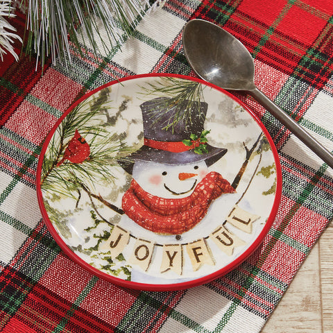 Add a fun and charming holiday accent to your table with the Flurry Friends Spoon Rest! Featuring a jolly snowman with his cardinal friend, this spoon rest is sure to make memorable holiday meals!