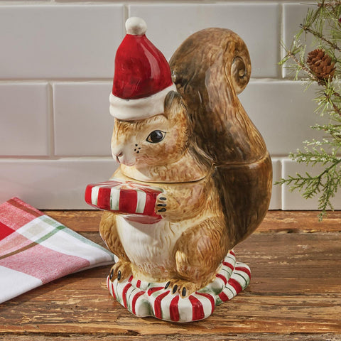 Store your treats in whimsical style with the Farmhouse Snowman Treat Jar! This festive squirrel will add a touch of style to your winter decor!