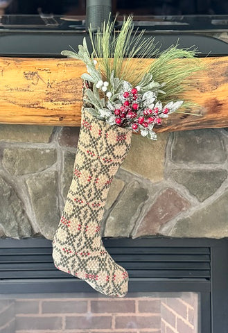 PATRIOTS KNOT GREEN/TAN/RED STOCKING