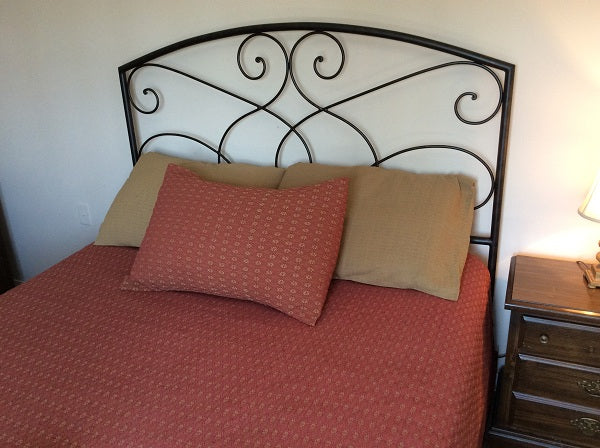 PACKSVILLE ROSE CRANBERRY/TAN KING BED COVER COMBO WITH 2 MATCHING SHAMS