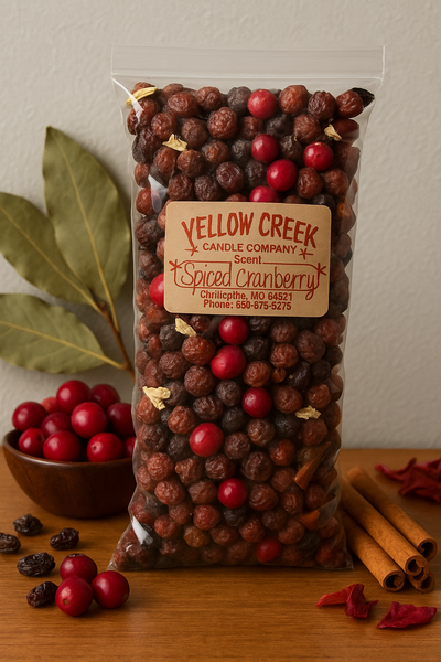 Bring home the festive scent of spiced cranberry. This rosehips potpourri with cinnamon and spice is perfect as a bowl filler or rustic holiday accent.