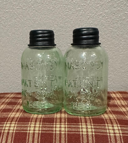 Mini Mason Jar Salt & Pepper Set