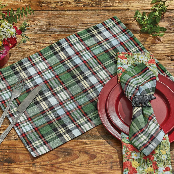 Add a beautiful rustic touch to your table with the Happy Trails Placemats! The classic plaid pattern is a timeless way to add style to your kitchen decor! Coordinate with the complementary Happy Trails kitchen linens and curtains for a complete look! 