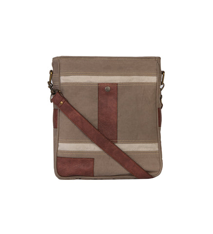 CAMERON CROSSBODY, OAK