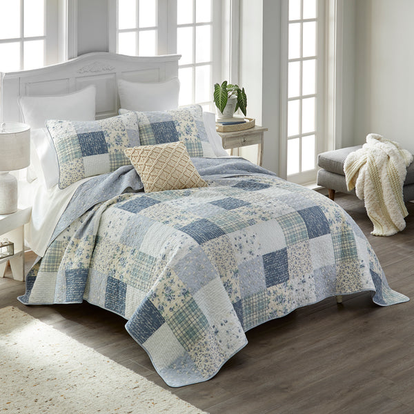 Blue Pastures Cotton Quilt Set – Queen