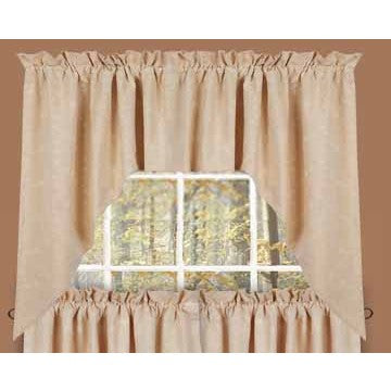 Candlewicking Cream Swag