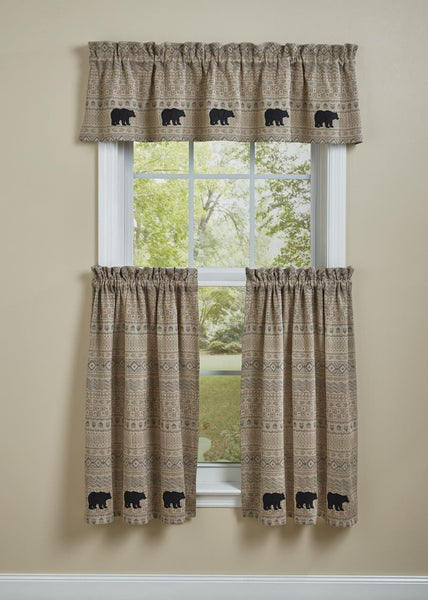 Give your window a modern rustic touch with the Signal Mountain Valance! The tribal design, neutral colors, and bear accents provide a unique and stylish accent! Add the complementary kitchen linens and curtains for a complete look!