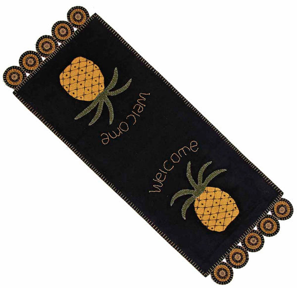 Pineapple Welcome Table Runner