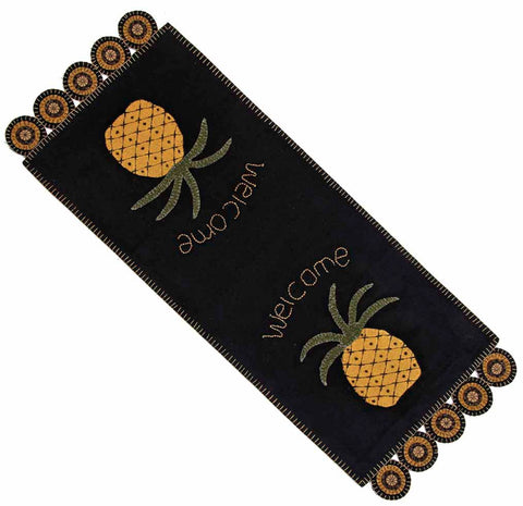 Pineapple Welcome Table Runner