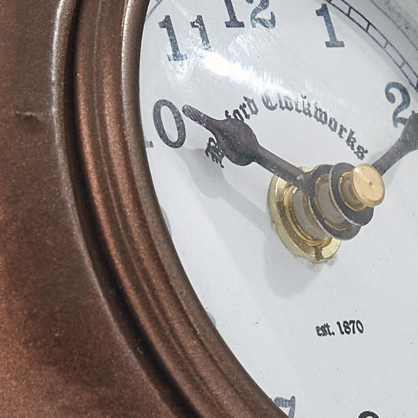 Valley Pine Desk Clock