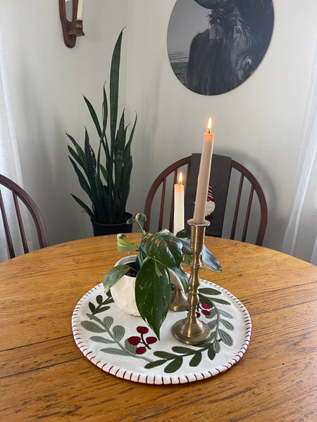 Holiday Pitcher Cream Candle Mat 15"
