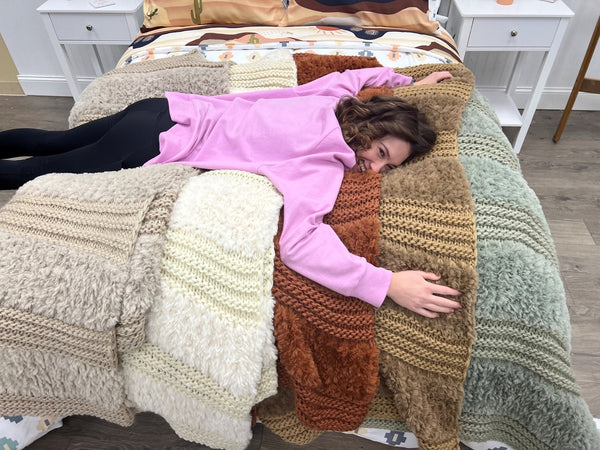 Throw/Blanket - Plush Knit 50x60"