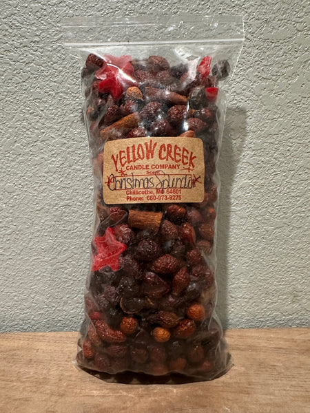 Christmas Splendor Rosehips Potpourri with Red Star Wax