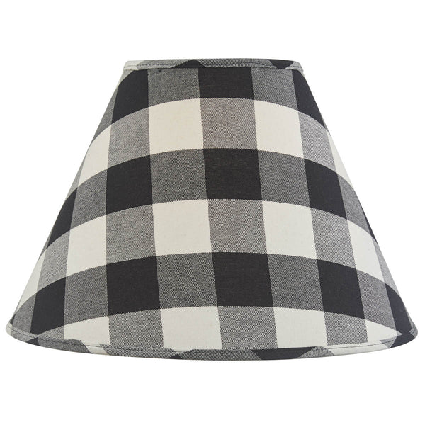 The simple color palette of the Black & Cream Wicklow Check Lampshades will provide a subtle elegance to your country decor! This popular collection offers coordinating items as well (all sold separately), to complete your look! Simply beautiful!  Colors: Black & Candlelight White