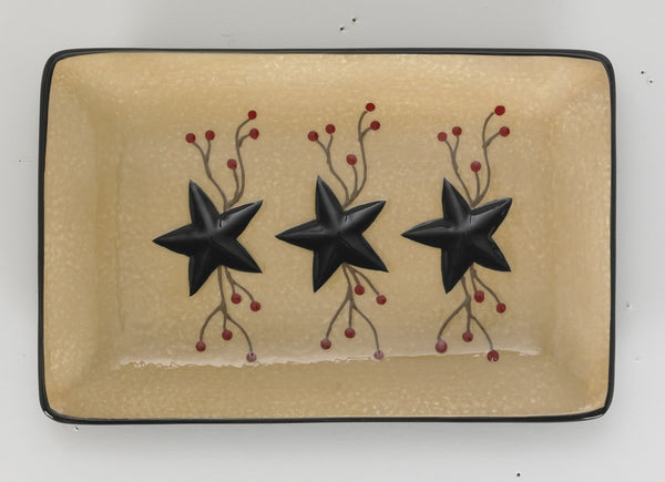 Keep your counter or stove top clean with the Star Vine Spoon Rest! It is hand sponge-painted with a crackled wheat background featuring embossed bold black stars with a berry vine motif. The black rim provides the perfect finishing touch! Pretty and functional!