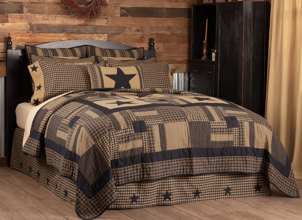 Black Star Check California King Quilt 130X115, Primitive Country Farmhouse Bedding