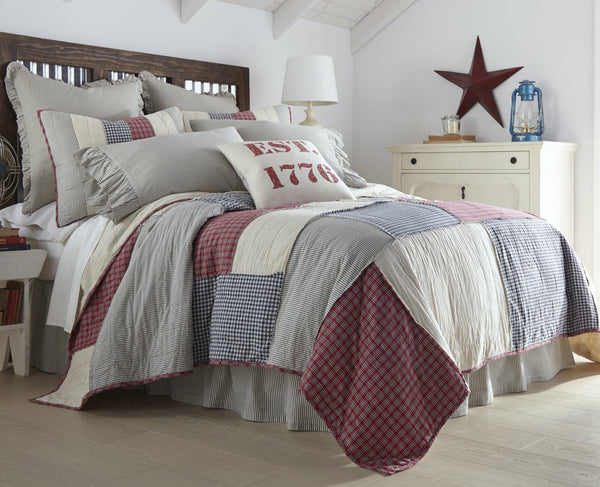 Hatteras Patch California King Quilt 130Wx115L