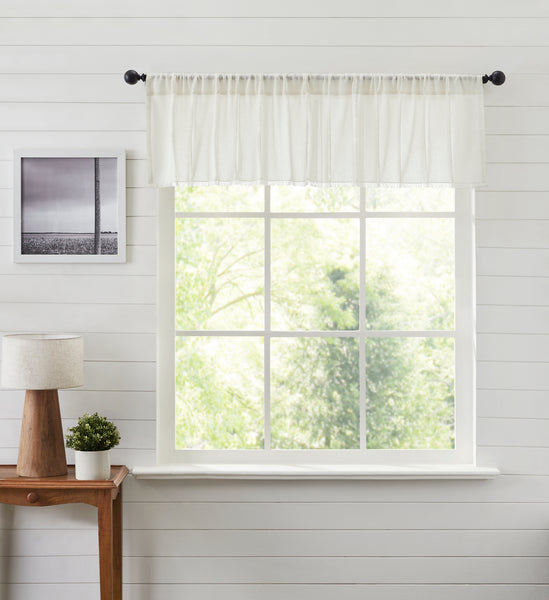 Tobacco Cloth Antique Patchwork Valance 16x72 brings a luxuriously upscale farmhouse look to your home. Lightweight antique tobacco cloth drapes your window in sheer elegance with its soft and simple texture. Visit website for FREEs/h & discount offers. Primitive Country Farmhouse Window Treatments Curtains Home Decor…