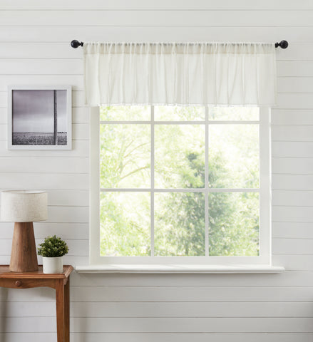 Tobacco Cloth Antique Patchwork Valance 16x72 brings a luxuriously upscale farmhouse look to your home. Lightweight antique tobacco cloth drapes your window in sheer elegance with its soft and simple texture. Visit website for FREEs/h & discount offers. Primitive Country Farmhouse Window Treatments Curtains Home Decor…