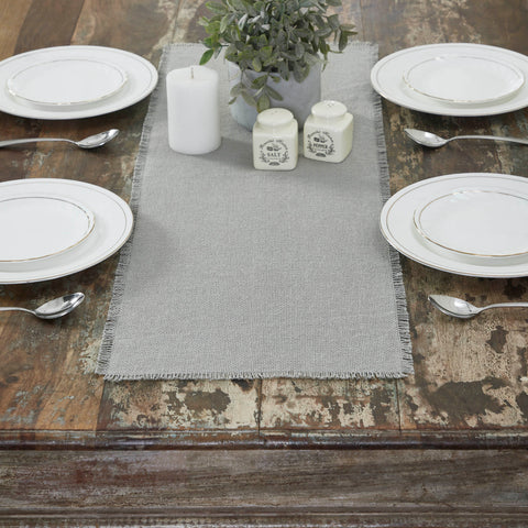 Burlap Dove Grey Table, Runners A soft grey burlap adds a cool, modern style with rustic texture.