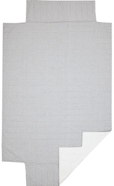 Sawyer Mill Blue Ticking Stripe 5pc Daybed Quilt Set (1 Quilt, 1 Bed Skirt, 3 Standard Shams)