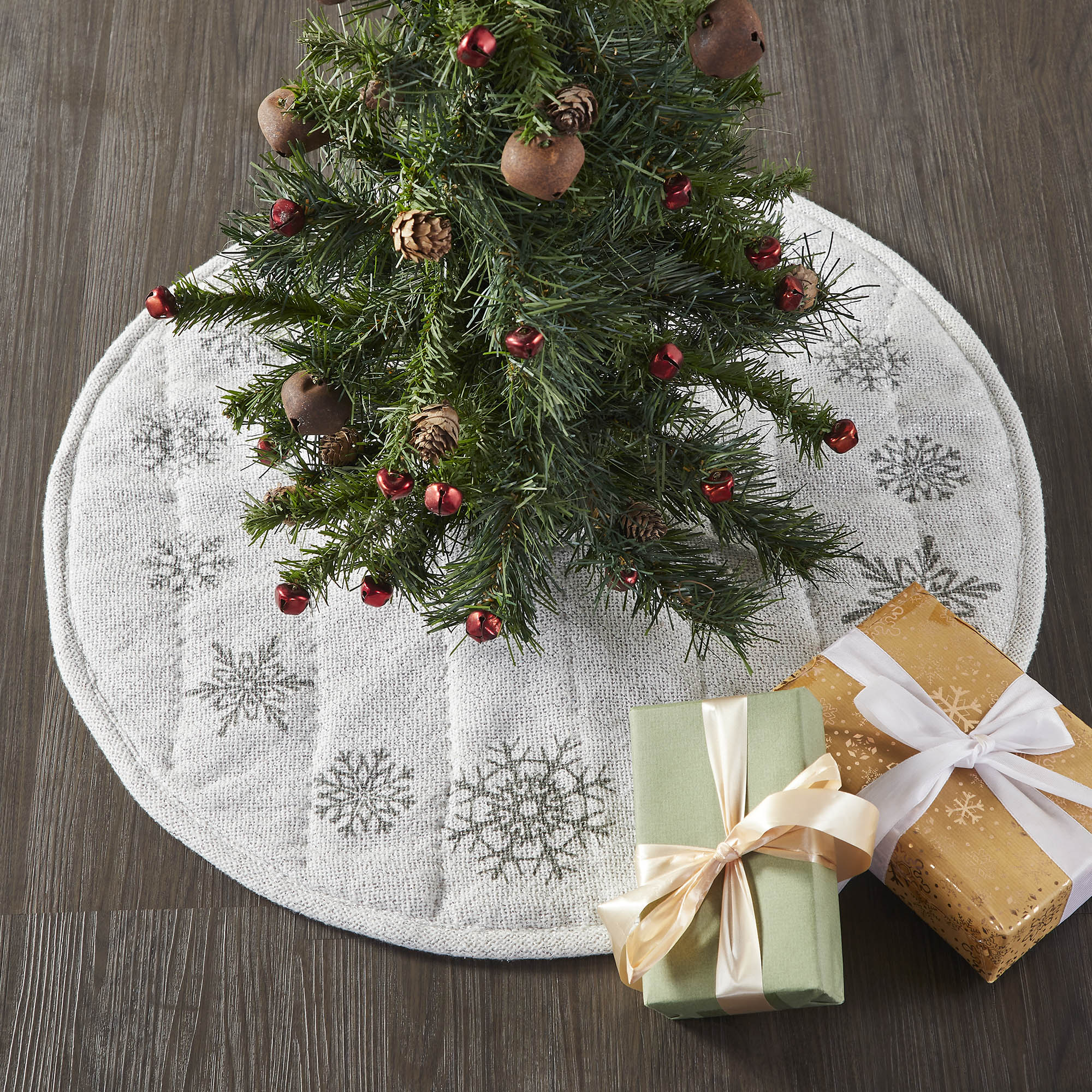Cache Tronc Sapin Pied Sapin Noel Jupe Sapin De Noël Blanche - 78cm Diamètre - Peluche - Cache-pied Couvre Pied Sapin De Noel Cache Support Sapin Cache Tronc Sapin Pied Sapin Noel Jupe Sapin De Noël Blanche - 78cm Diamètre - Peluche - Cache-pied Couvre Pied Sapin De Noel Cache Support Sapin