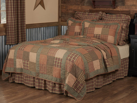 Crosswoods King Quilt 105Wx95L